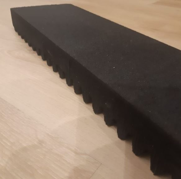 REKORD Gewichtheberplattform mit T-Einsatz für Racks